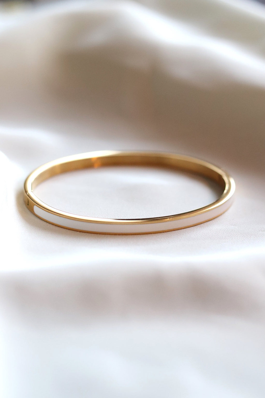 Evie Bracelet - White (Small)