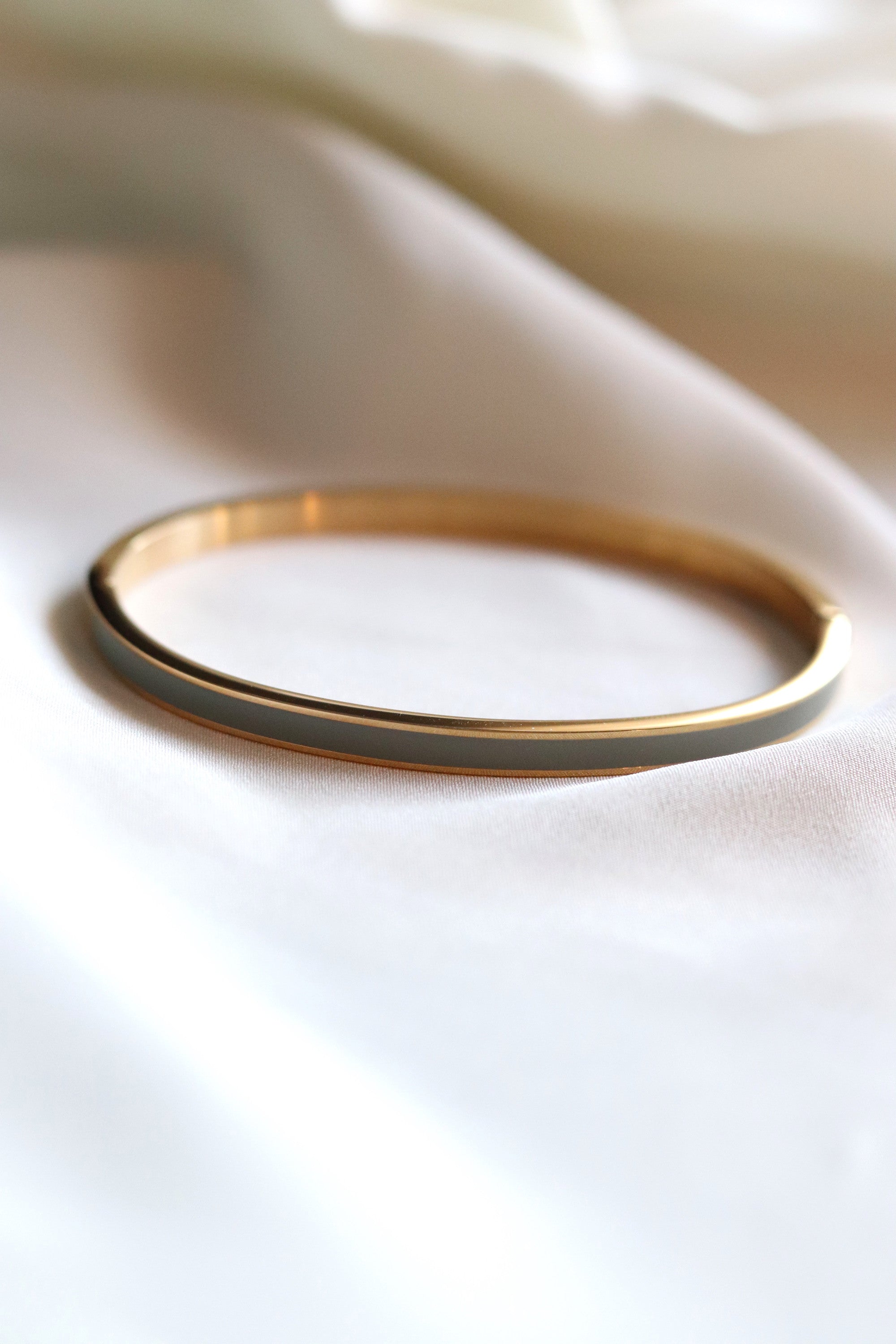 Evie Bracelet - Grey (Small)