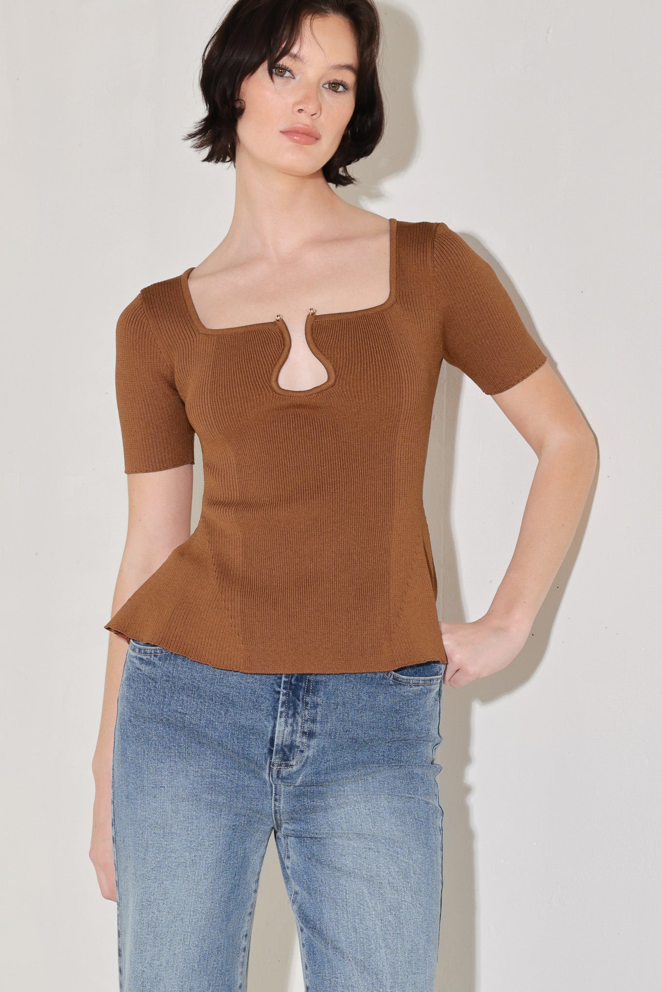 GOLDEN GLOW MOMENT SWEATER TOP